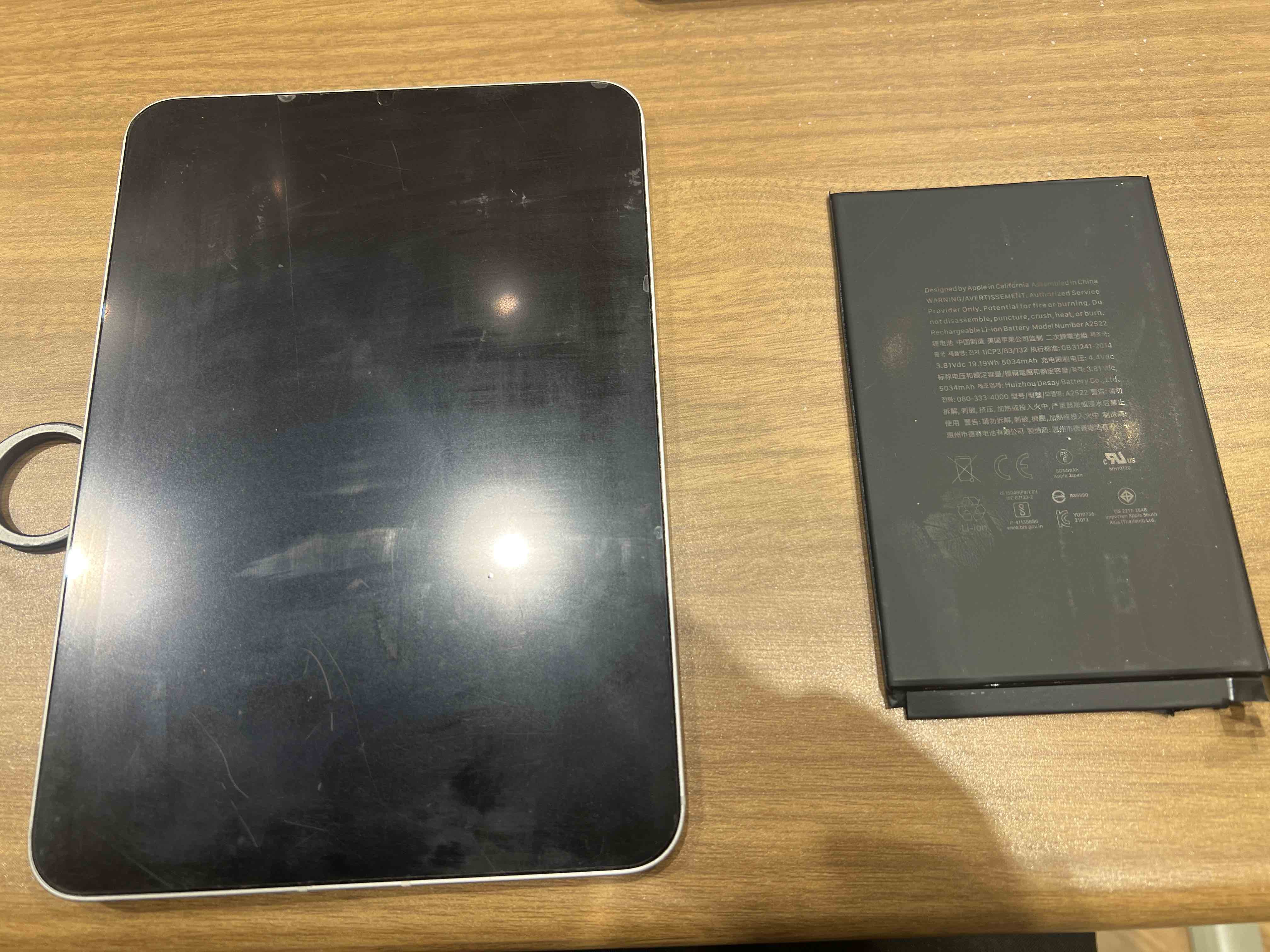 【田町よりご来店】iPad mini6のバッテリー交換修理のご依頼をいただきました！